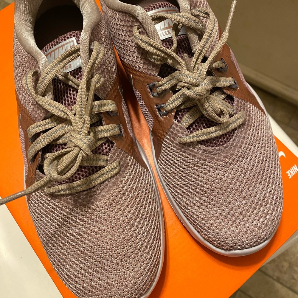 Nike Flex trainer womens 5.5